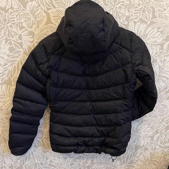 Arc'teryx Black Women’s Thorium Jacket Medium - Picture 3 of 4